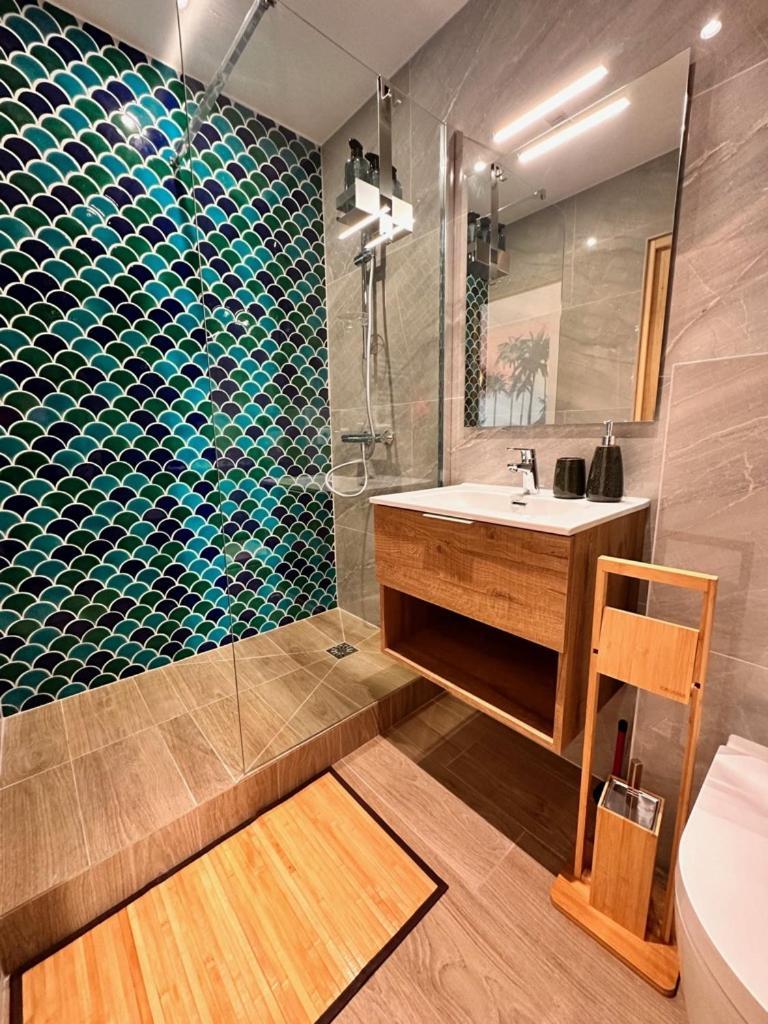 Les Appartements De Nana 8 - Studio Hypercentre, Rue Meynadier, Palais & Plage, Clim, Wifi Cannes Esterno foto